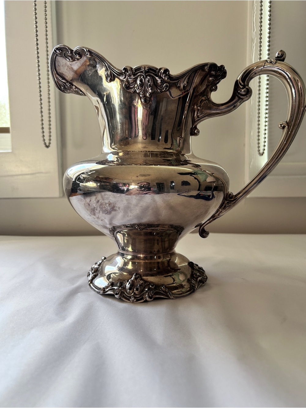 Vintage 1903 Reed & Barton Silver Plate Water Pitcher Jug – Ornate – Damaged